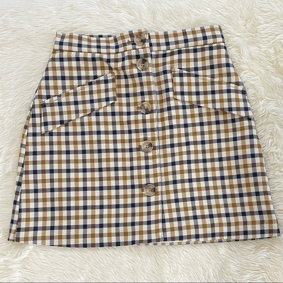 H&M Dresses & Skirts - H&M SKIRT